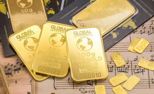 gold global plates